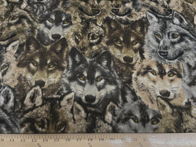 Premium Anti-Pill Wolves Fleece 511