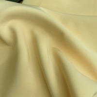SWATCHES Peach Skin