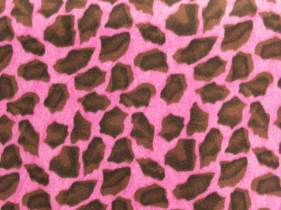 Giraffe Fuchsia Fleece 144